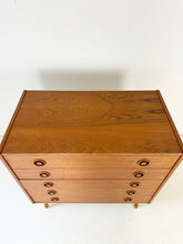 Afbeelding in Gallery-weergave laden, Scandinavische Teak Ladekast
