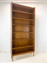 Load image into Gallery viewer, Vintage Teak Boekenkast
