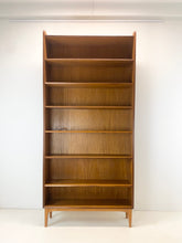 Load image into Gallery viewer, Vintage Teak Boekenkast
