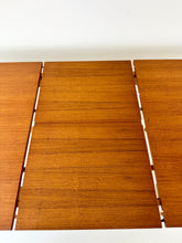 Load image into Gallery viewer, Teak Tafel, Uitschuifbaar
