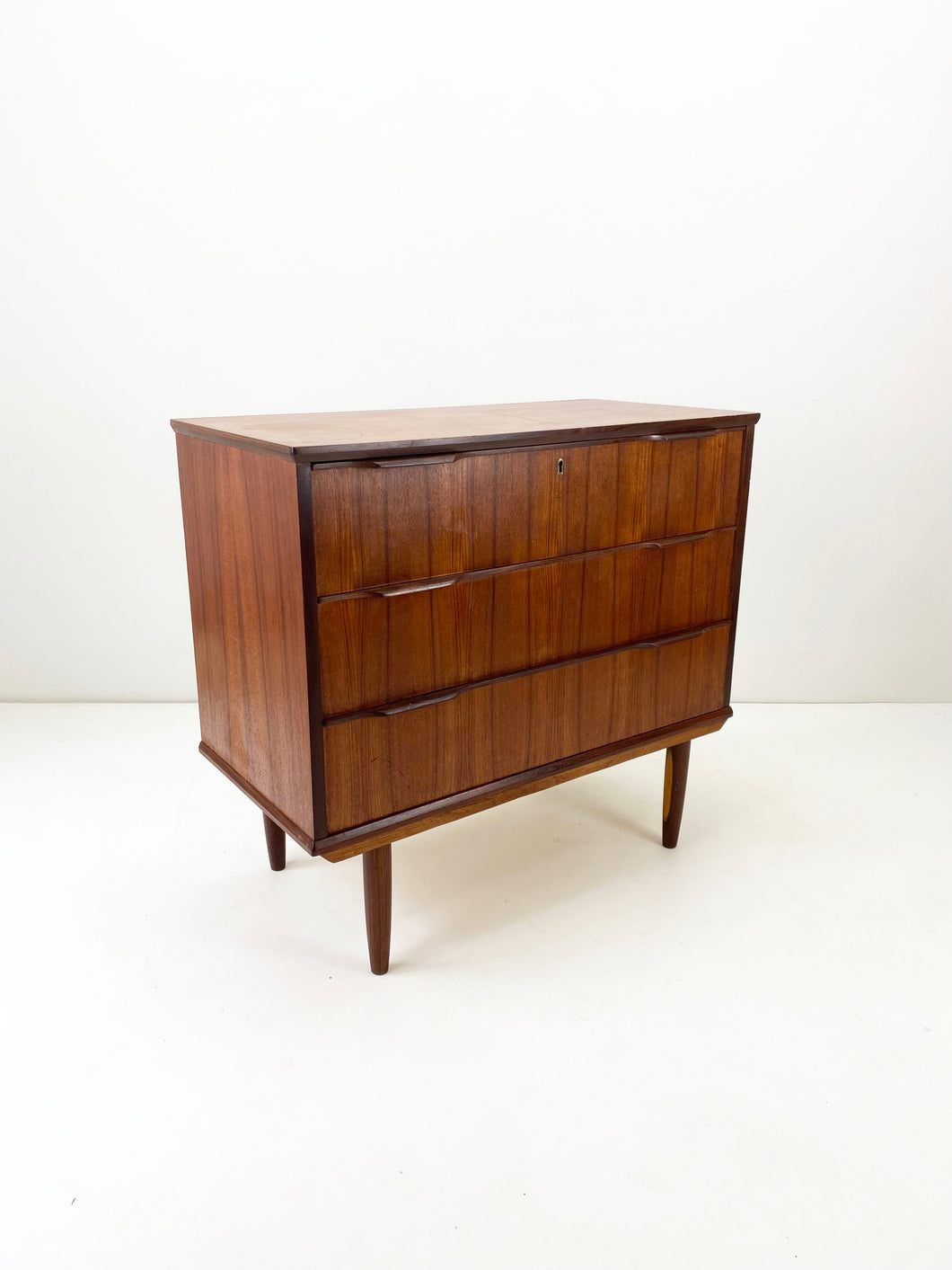 Deens Teak Ladekast / Commode