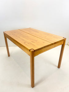 Ilmari Tapiovaara Eettafel Met 4 Stoelen voor Laukaan Pu (Set)